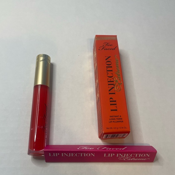 Too Faced Lip Injection Extreme - Picture 1 of 9